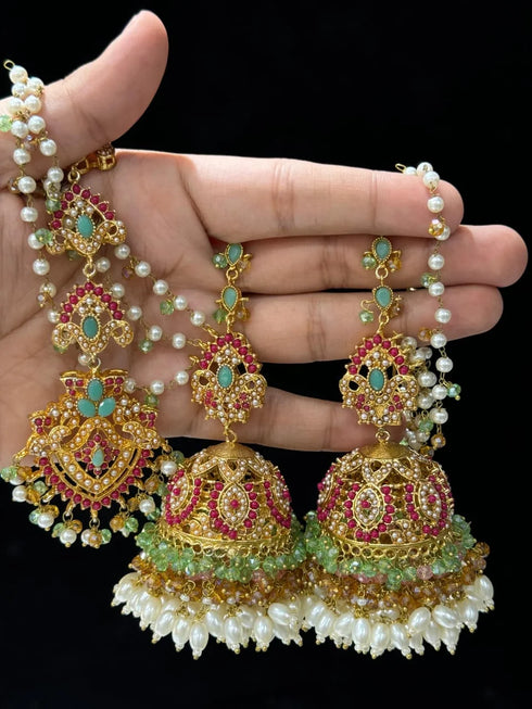 Noratan jhumke tika